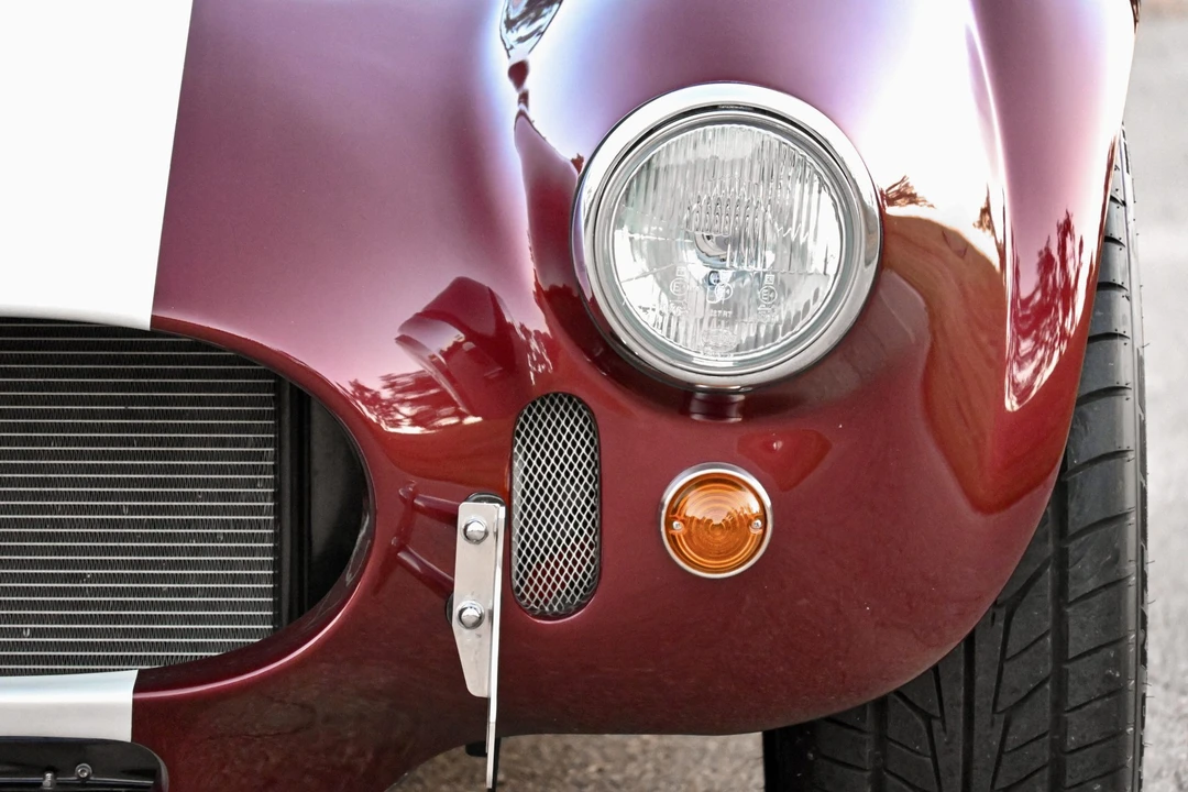 Shelby Cobra Replica - Image 25 of 31