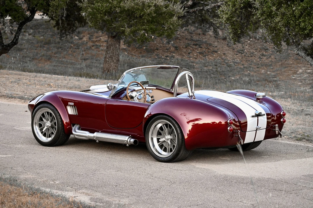 Shelby Cobra Replica - Image 6 of 31