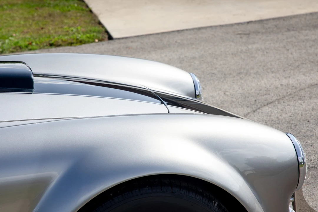 Shelby Cobra Replica - Image 10 of 31