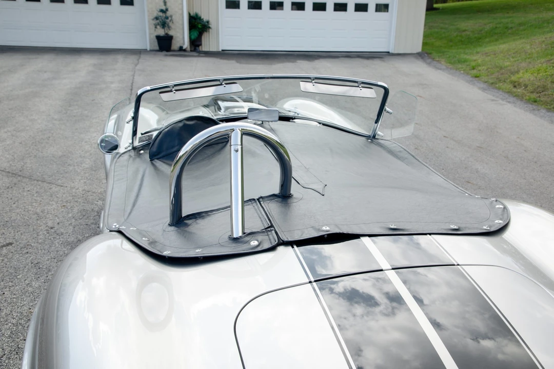 Shelby Cobra Replica - Image 28 of 31