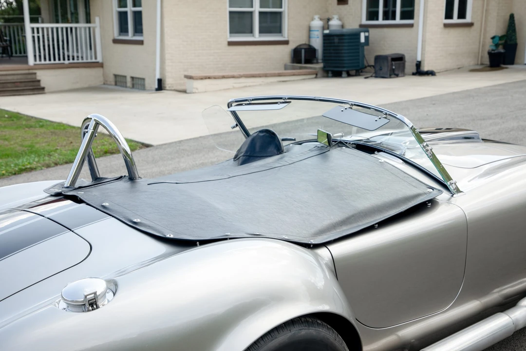 Shelby Cobra Replica - Image 29 of 31