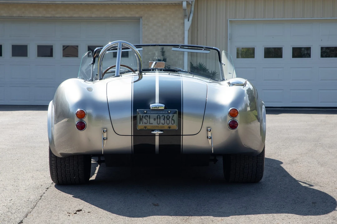 Shelby Cobra Replica - Image 6 of 31
