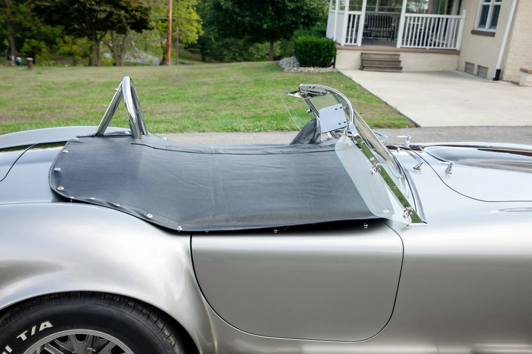 Shelby Cobra Replica - Image 30 of 31