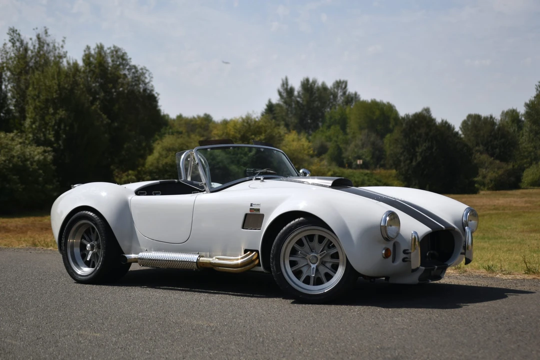 Shelby Cobra Replica - Image 23 of 31