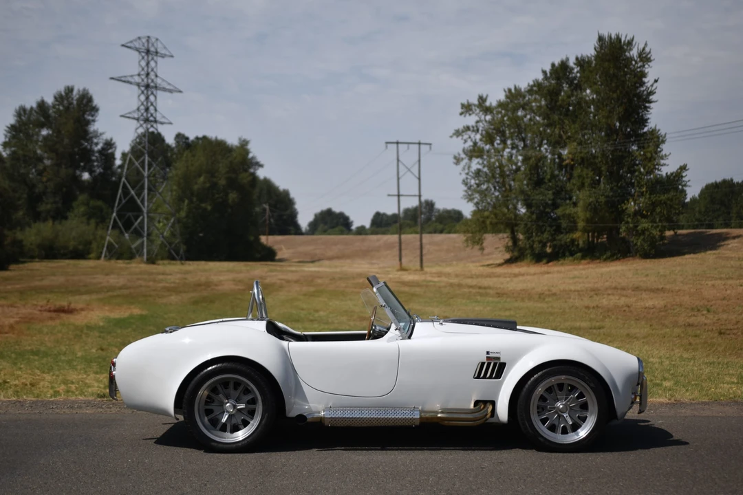 Shelby Cobra Replica - Image 29 of 31