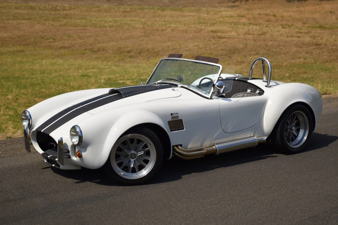 Shelby Cobra Replica - Image 4 of 31