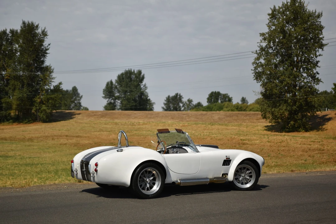Shelby Cobra Replica - Image 31 of 31