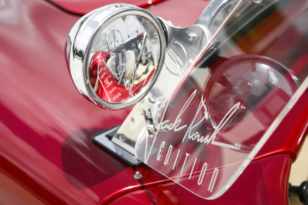 Shelby Cobra Replica - Image 23 of 31
