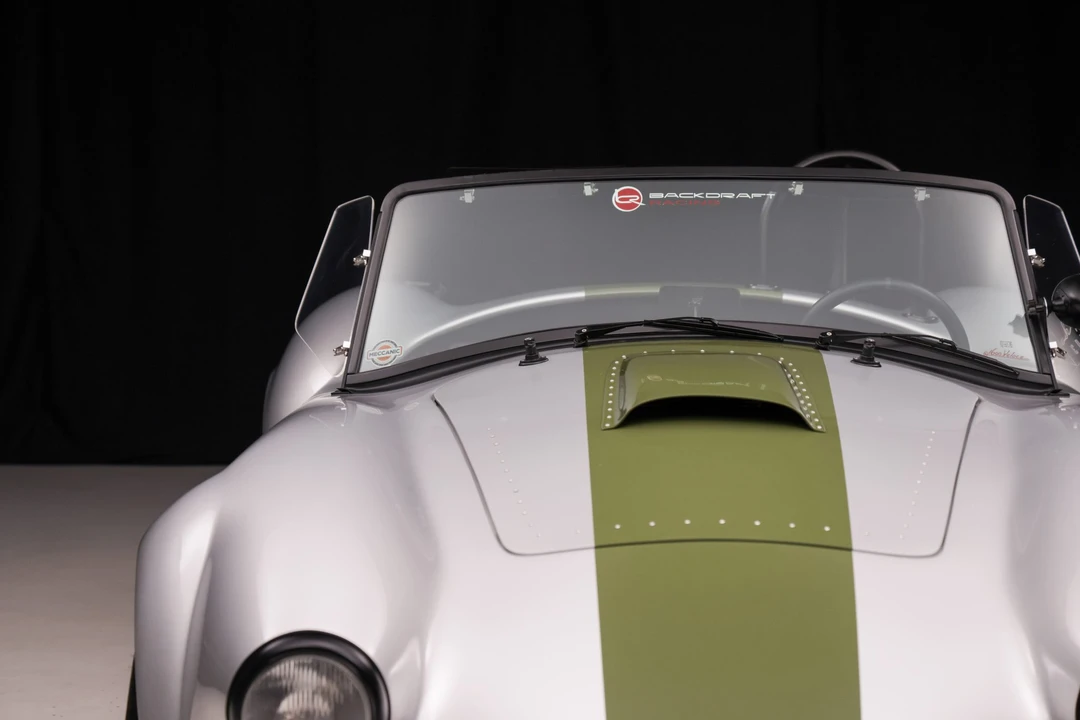 Shelby Cobra Replica - Image 18 of 31