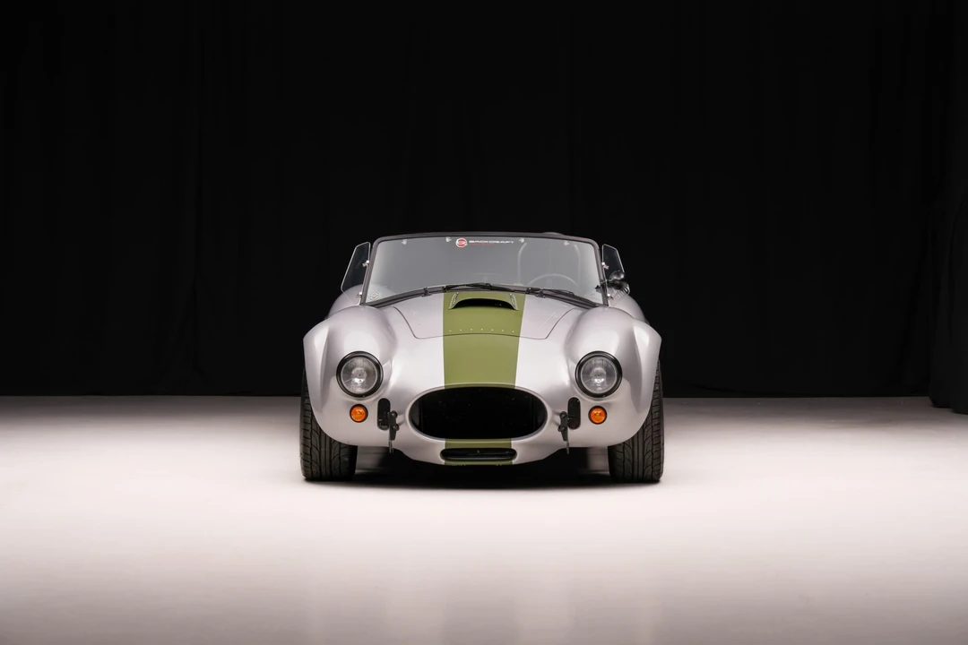 Shelby Cobra Replica - Image 13 of 31