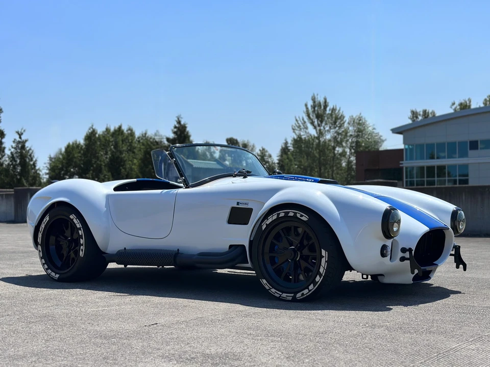 Shelby Cobra Replica - Image 18 of 31