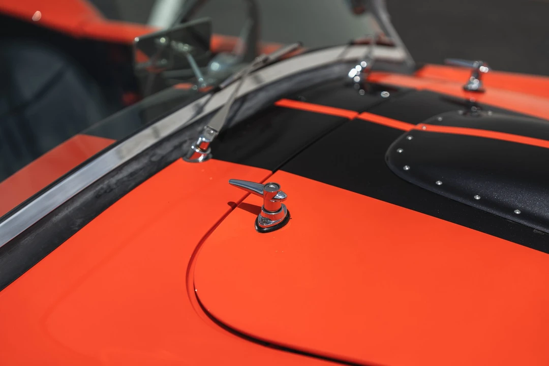 Shelby Cobra Replica - Image 20 of 31
