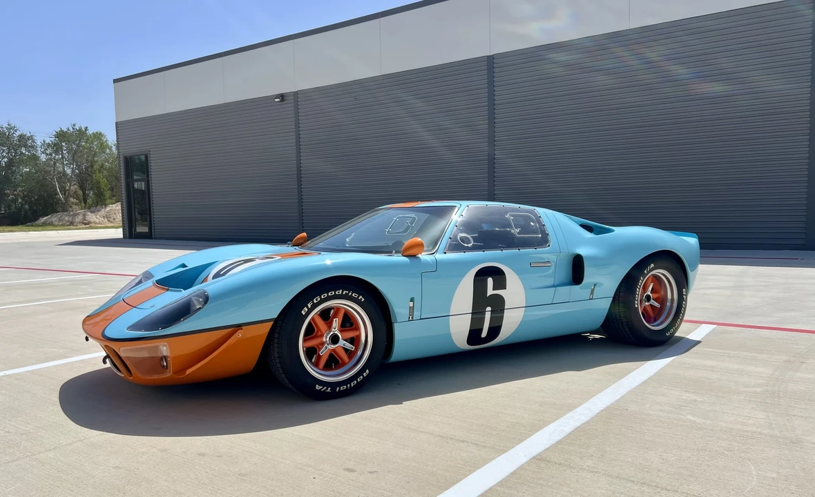 Superformance - Image 4 of 31