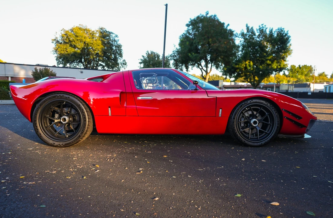 Ford GT40 - Image 8 of 31
