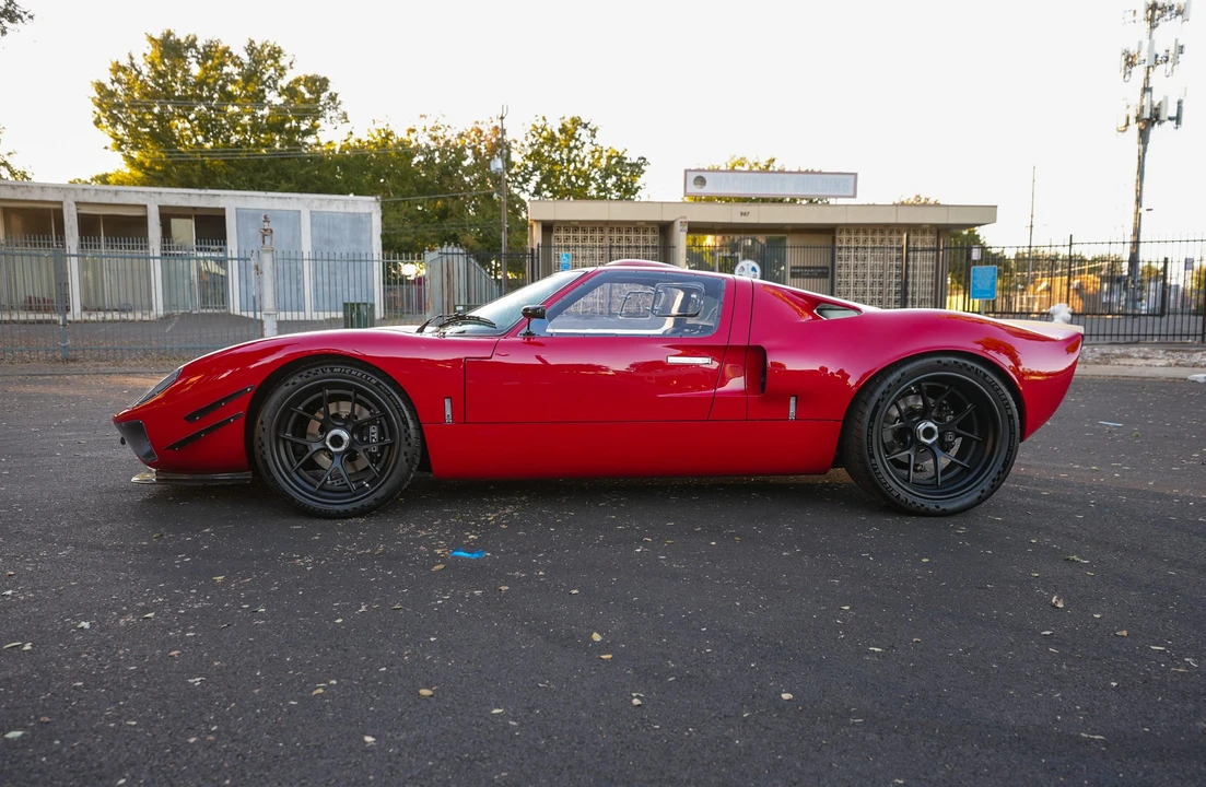 Ford GT40 - Image 4 of 31
