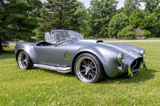 Shelby Cobra Replica - Image 4 of 31