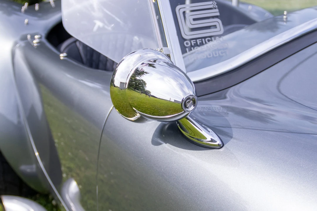 Shelby Cobra Replica - Image 21 of 31