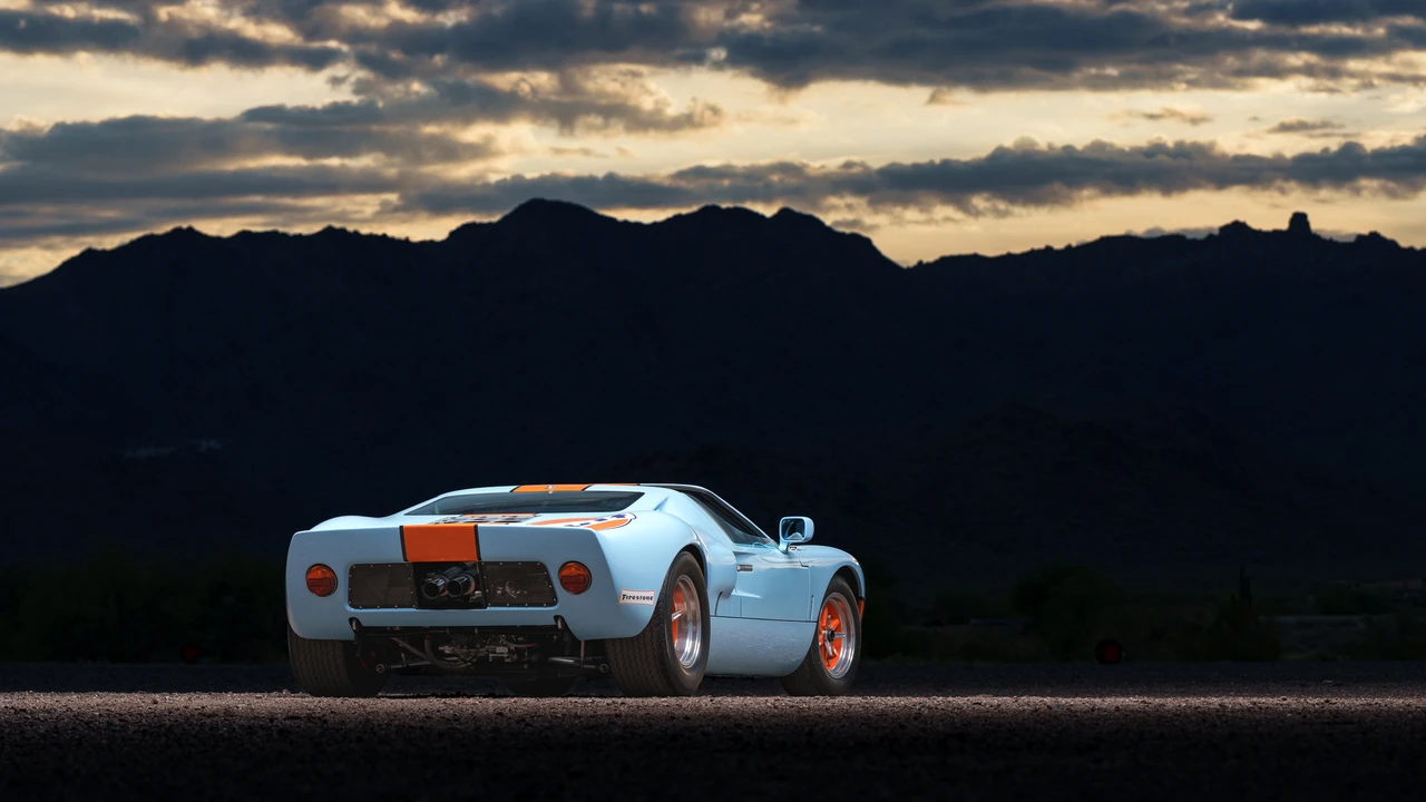 Ford Replica - Image 23 of 31