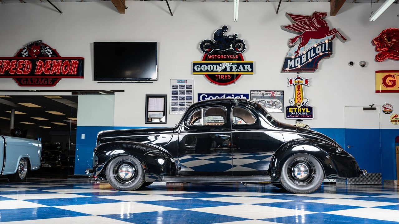 1940 Ford Hot Rod - Image 10 of 31