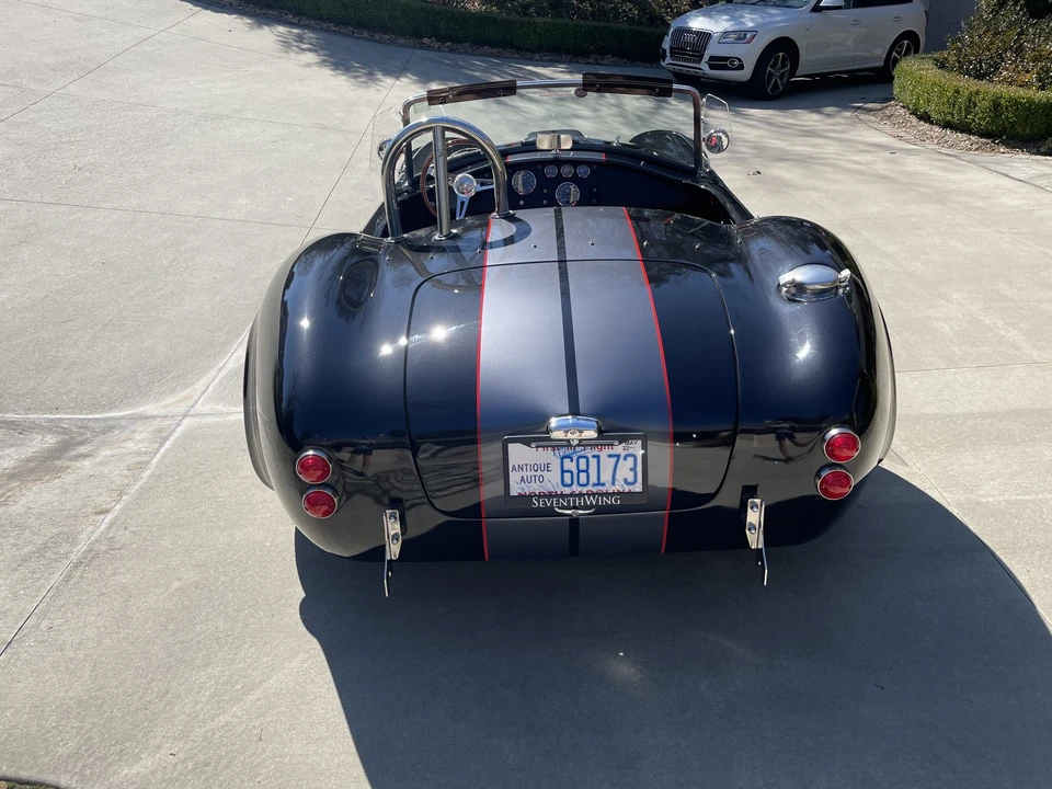 Shelby Cobra Replica - Image 10 of 31