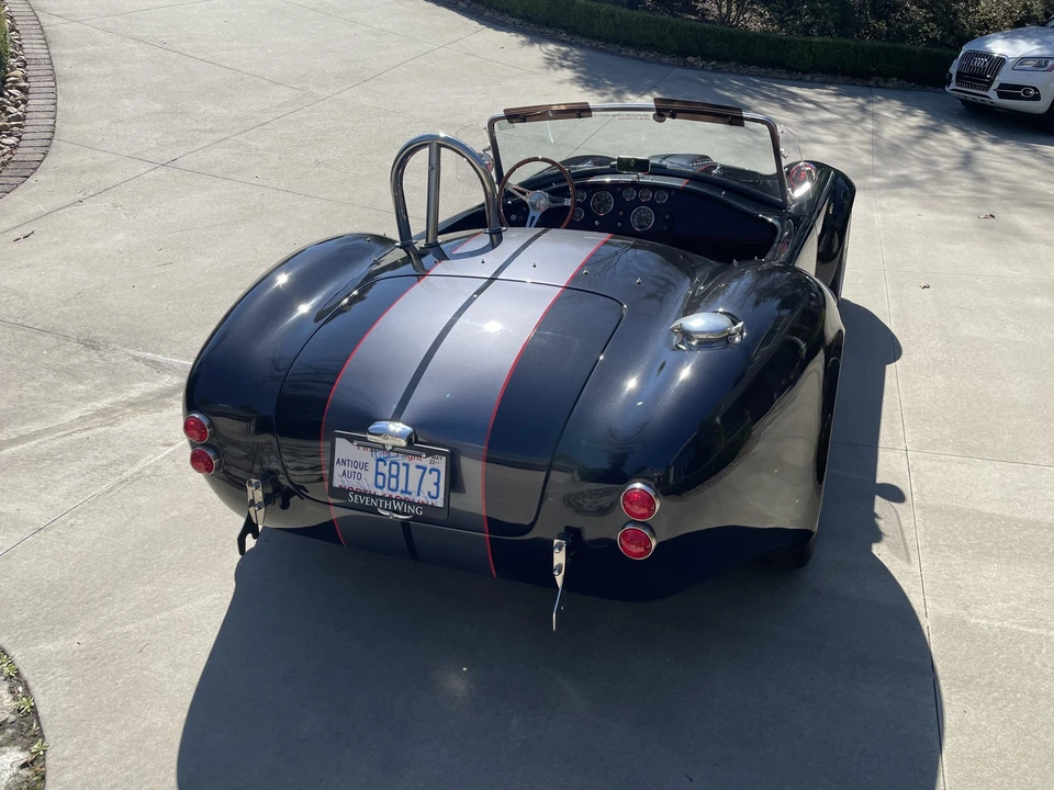 Shelby Cobra Replica - Image 11 of 31