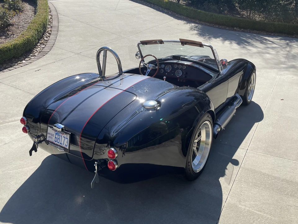 Shelby Cobra Replica - Image 12 of 31
