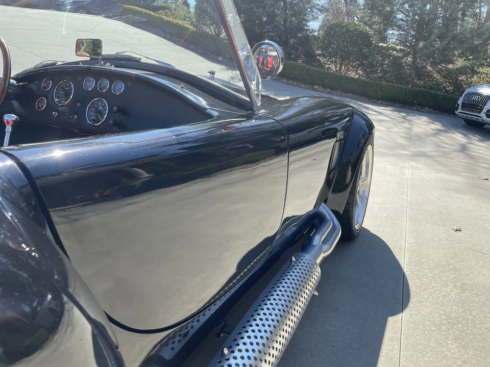 Shelby Cobra Replica - Image 29 of 31