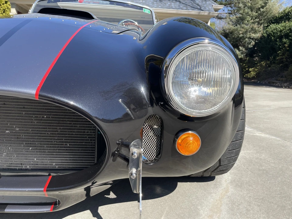 Shelby Cobra Replica - Image 28 of 31