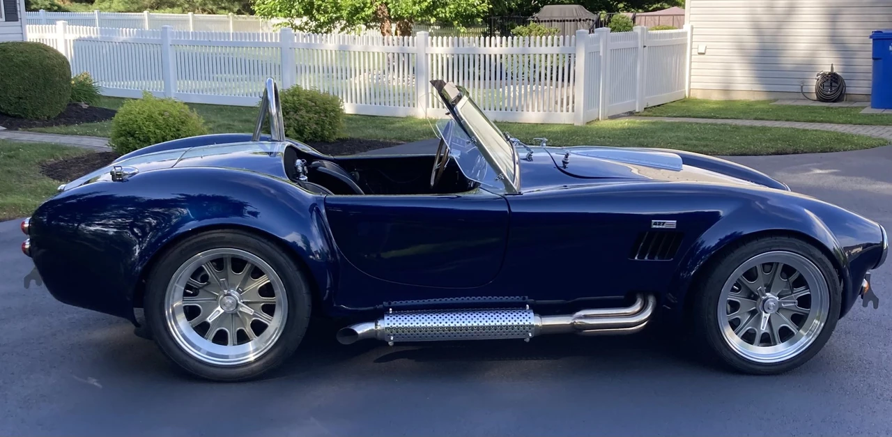 Shelby Cobra Replica - Image 26 of 31