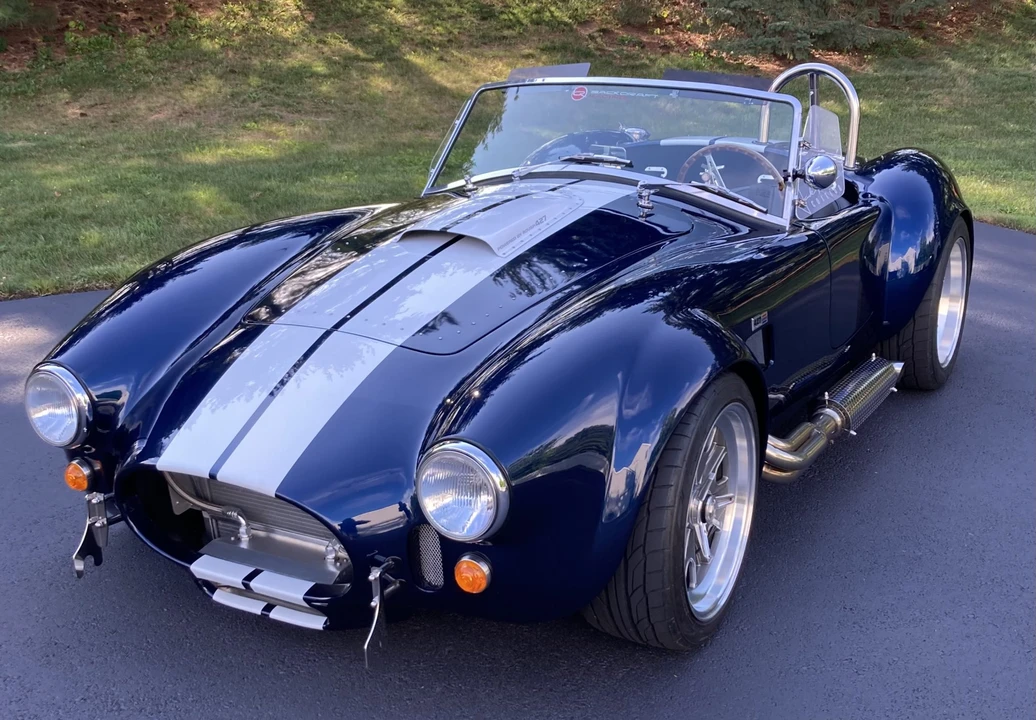 Shelby Cobra Replica - Image 8 of 31