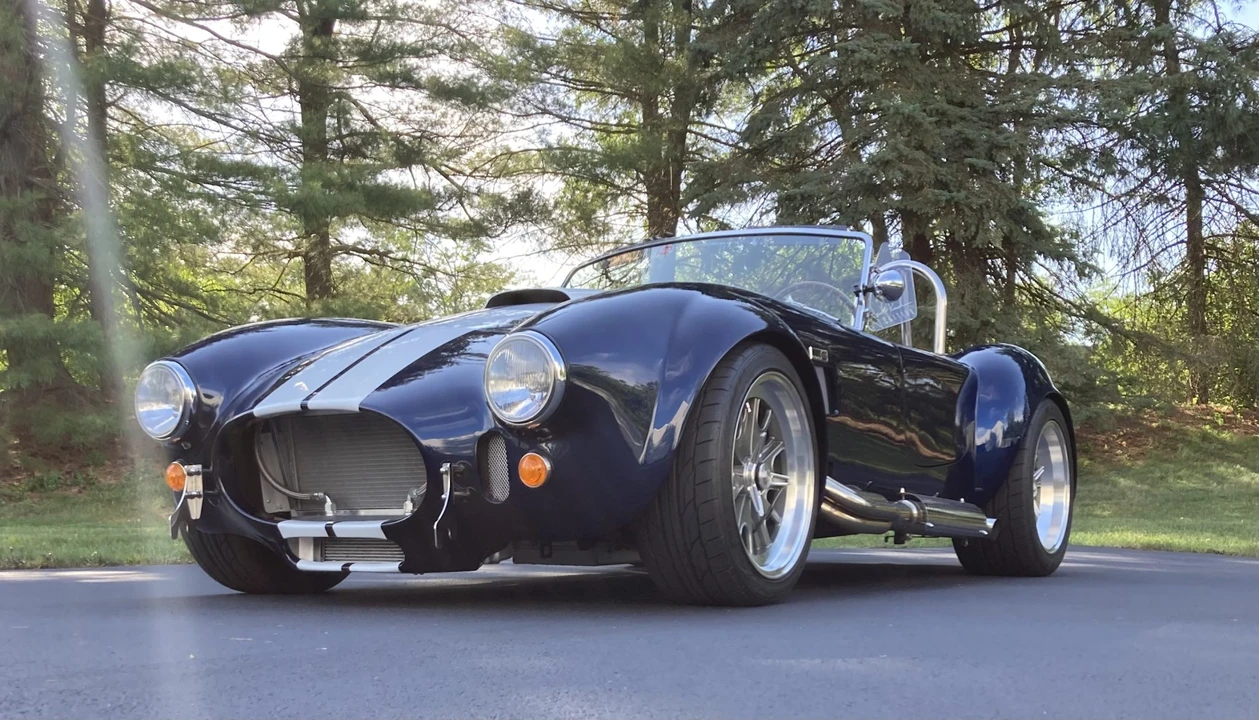 Shelby Cobra Replica - Image 10 of 31