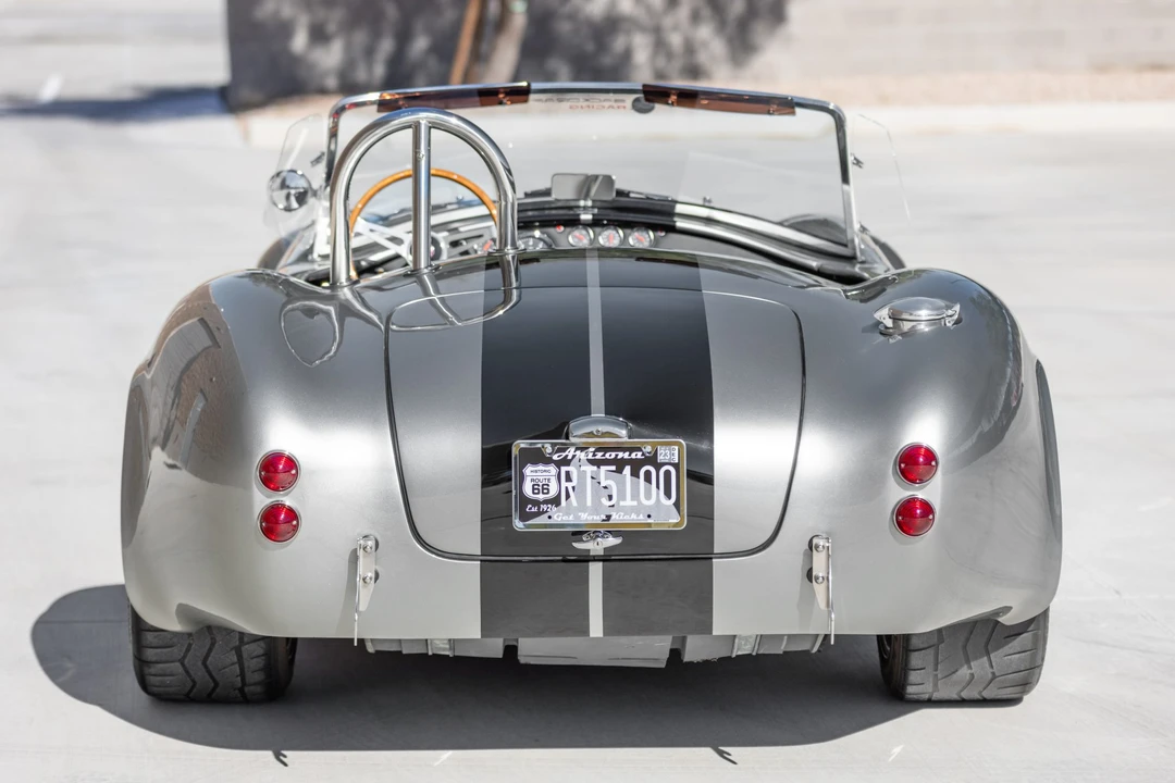 Shelby Cobra Replica - Image 6 of 31