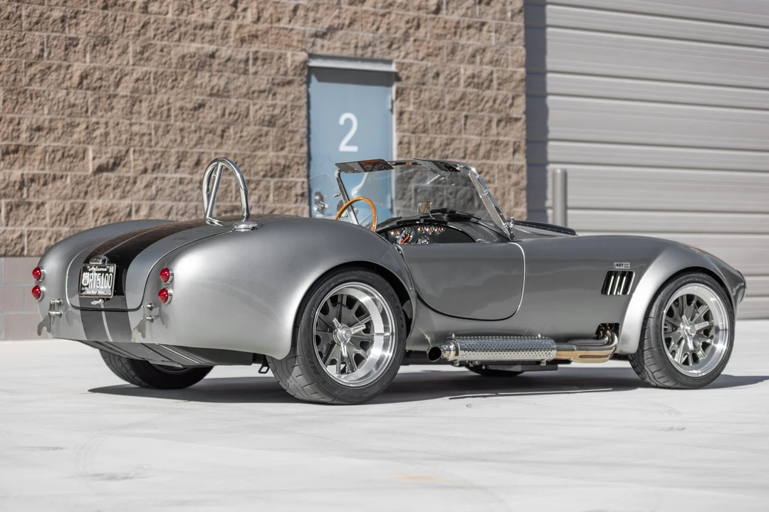 Shelby Cobra Replica - Image 5 of 31