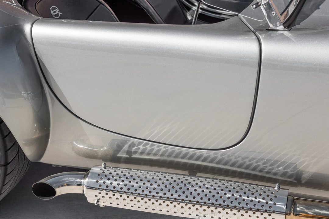 Shelby Cobra Replica - Image 24 of 31