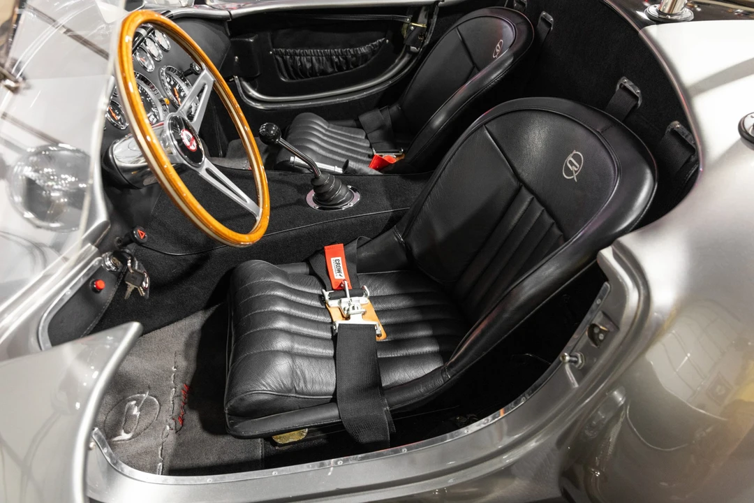 Shelby Cobra Replica - Image 30 of 31