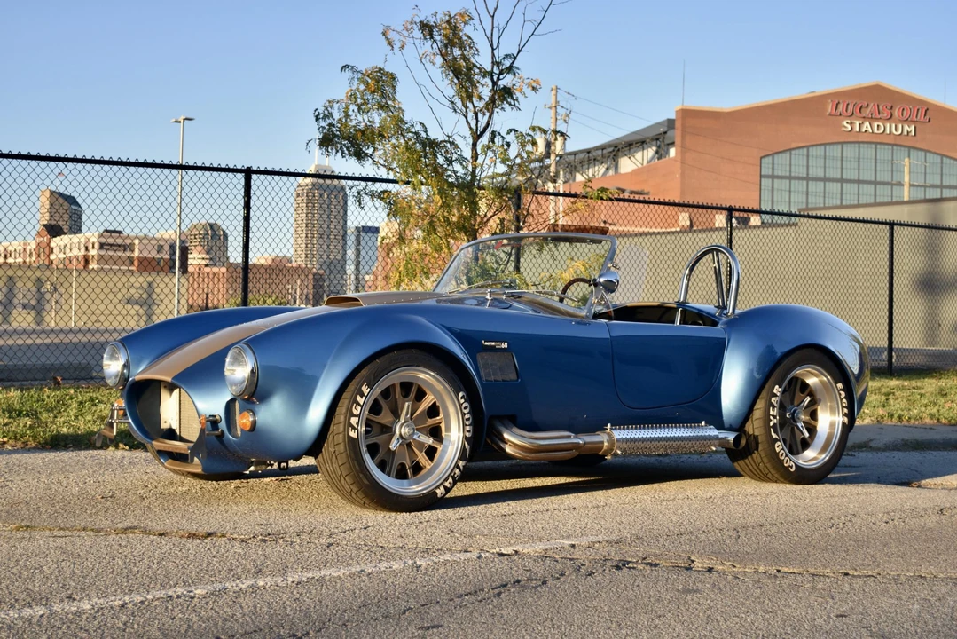 Shelby Cobra Replica - Image 4 of 31