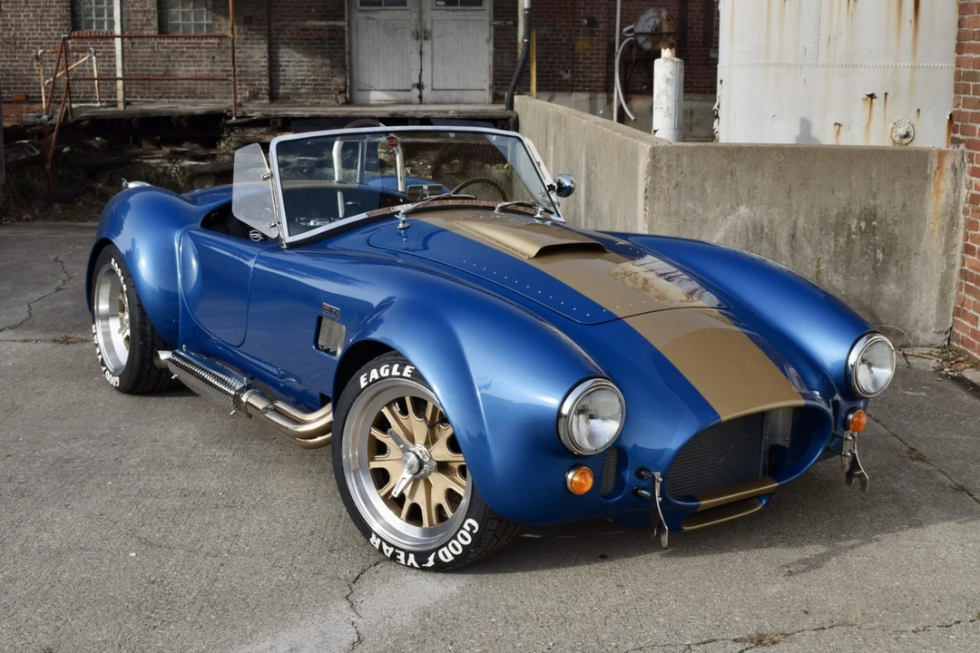 Shelby Cobra Replica - Image 30 of 31
