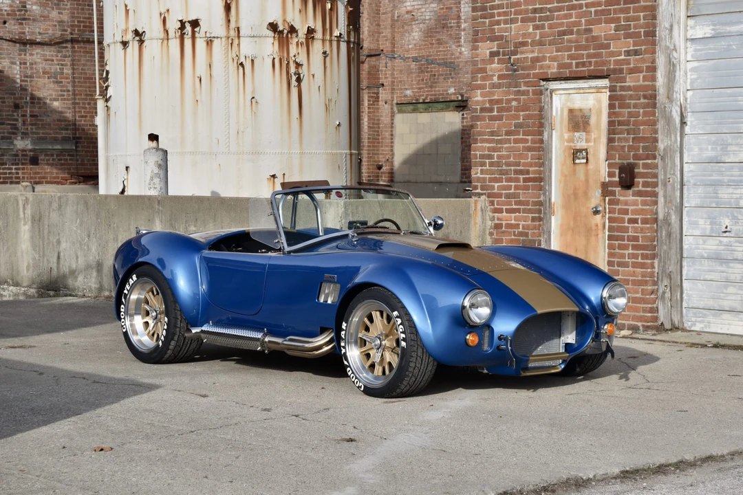 Shelby Cobra Replica - Image 26 of 31