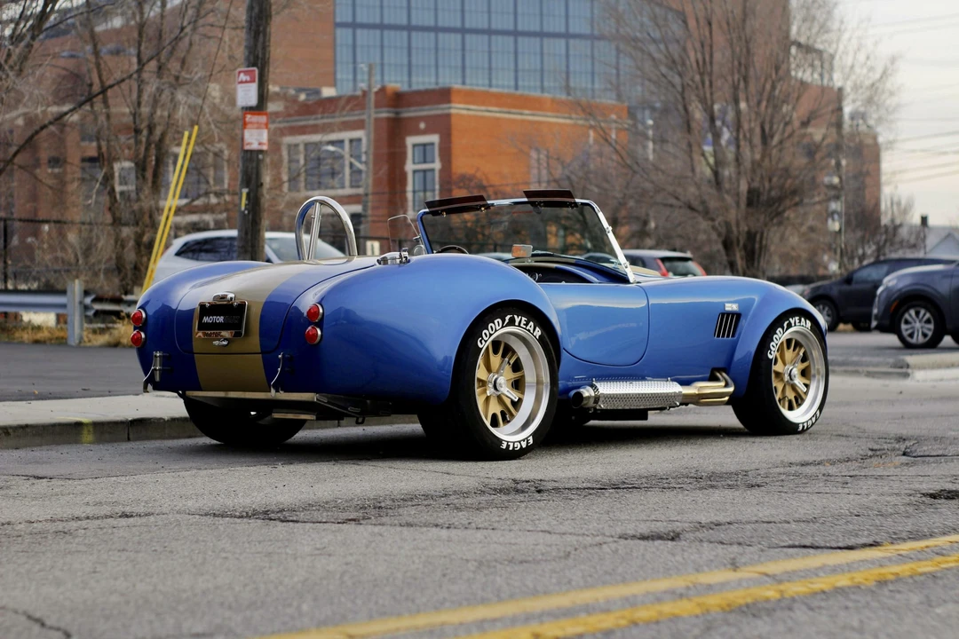 Shelby Cobra Replica - Image 21 of 31