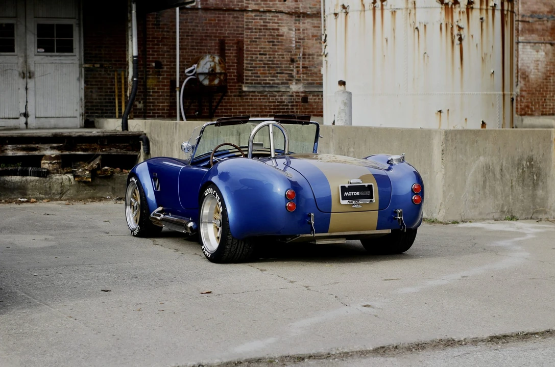 Shelby Cobra Replica - Image 15 of 31