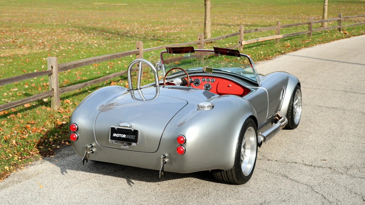 Shelby Cobra Replica - Image 26 of 31