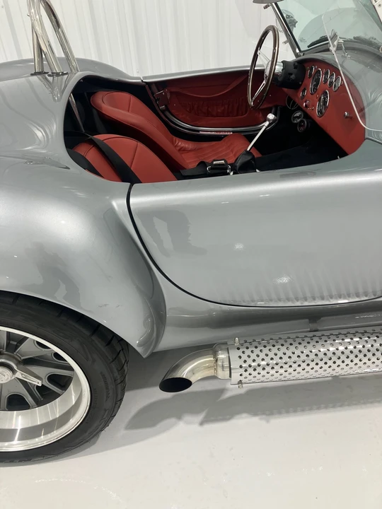 Shelby Cobra Replica - Image 20 of 31