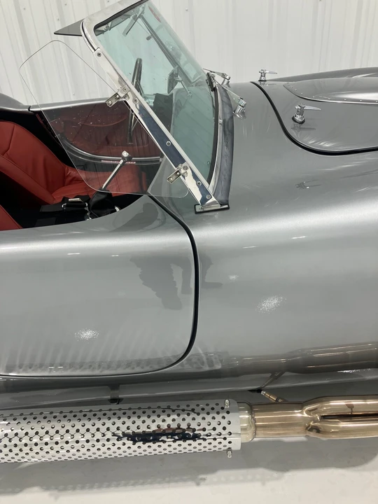Shelby Cobra Replica - Image 21 of 31