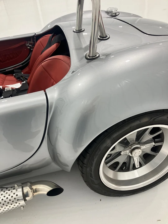 Shelby Cobra Replica - Image 30 of 31