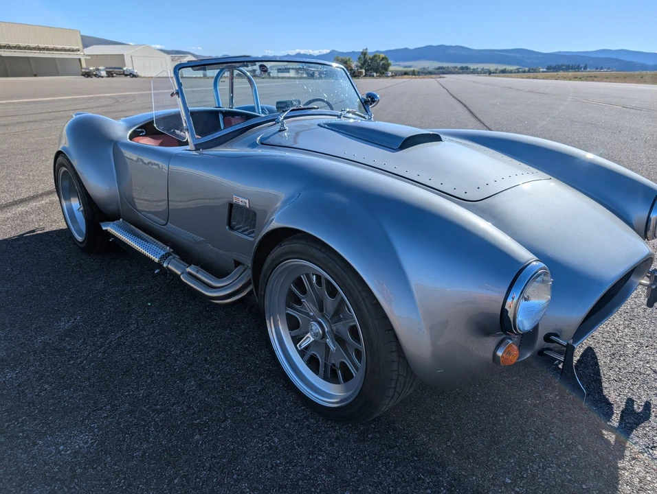 Shelby Cobra Replica - Image 6 of 31