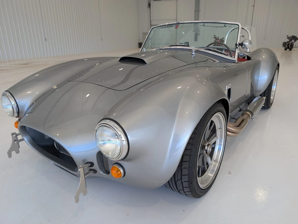 Shelby Cobra Replica - Image 3 of 31