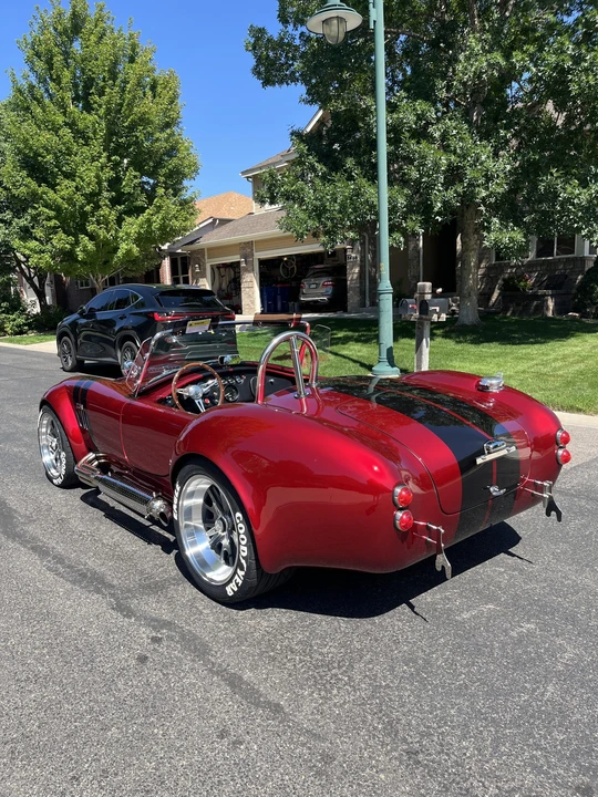Shelby Cobra Replica - Image 9 of 31