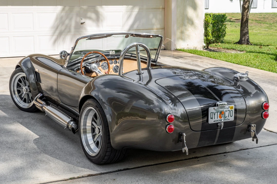 Shelby Cobra Replica - Image 3 of 31