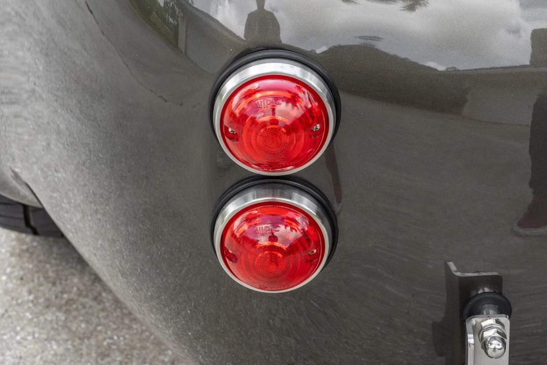 Shelby Cobra Replica - Image 17 of 31