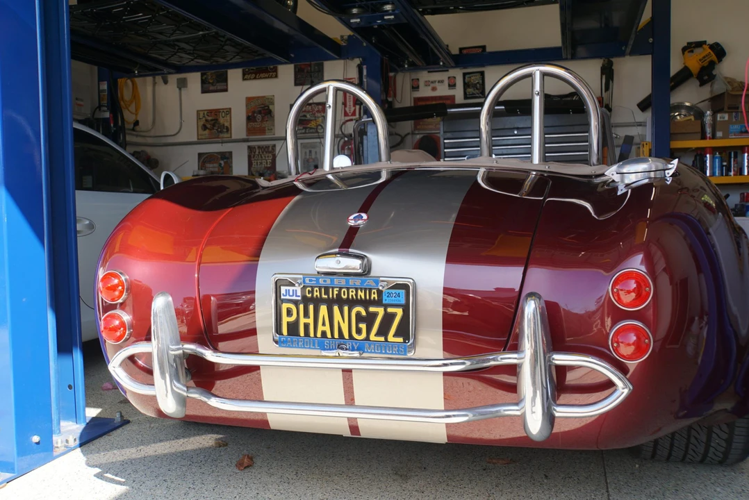 Shelby Cobra Replica - Image 17 of 31